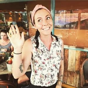 Meet your Posher, Amanda